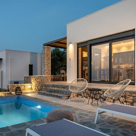 Casatino Villas Kalianeika Екстериор снимка